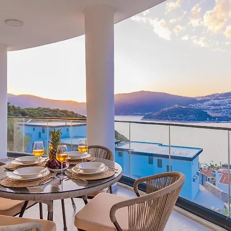 Full Sea View With Pool In Kalkan 3 Apartman